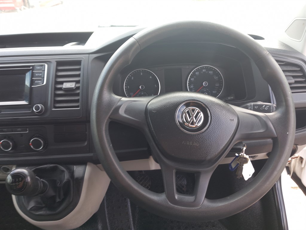 Used Volkswagen Transporter 2017 for sale - 76487680: Photo 12