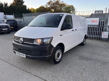 Used Volkswagen Transporter 2018 for sale - 78385486: Photo