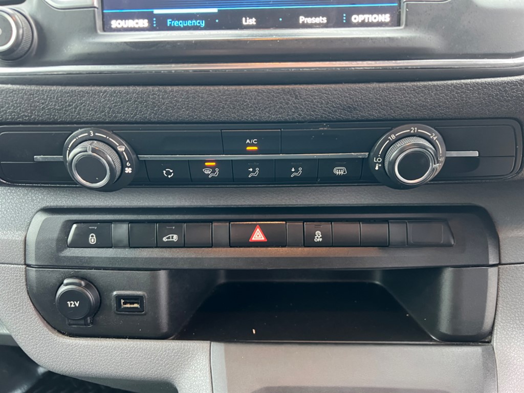 Used Peugeot Expert 2019 for sale - 77414208: Photo 17