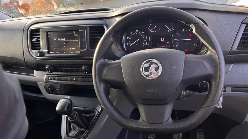 Used Vauxhall Vivaro 2022 for sale - 77354063: Photo 11