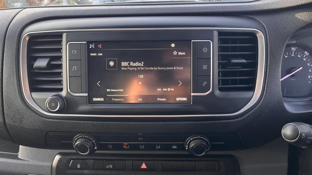 Used Vauxhall Vivaro 2022 for sale - 77354063: Photo 13