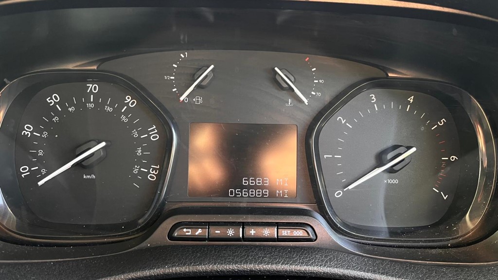 Used Vauxhall Vivaro 2022 for sale - 77354063: Photo 17