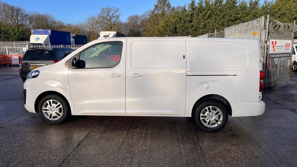 Used Vauxhall Vivaro 2022 for sale - 77354063: Photo 3