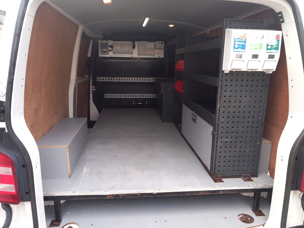 Used Volkswagen Transporter 2016 for sale - 76563937: Photo 15