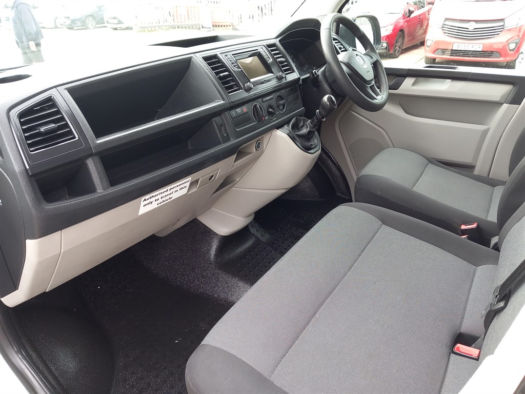 Used Volkswagen Transporter 2016 for sale - 76563937: Photo 9