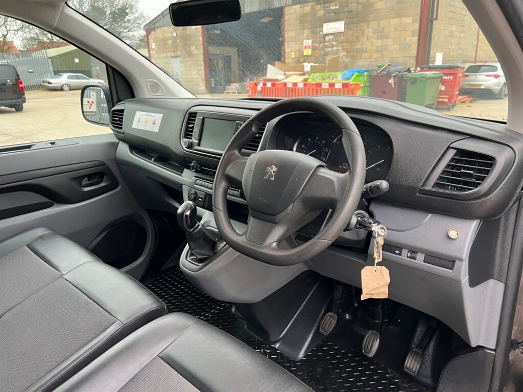 Used Peugeot Expert 2019 for sale - 77600725: Photo 12