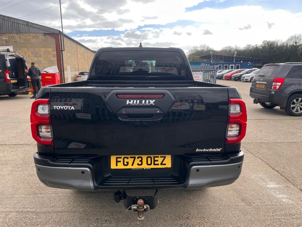 Used Toyota Hilux 2023 for sale - 78074709: Photo 4