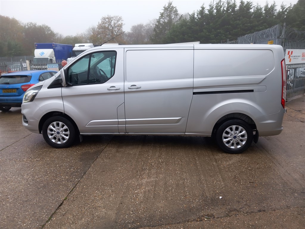 Used Ford Transit Custom 2022 for sale - 76593799: Photo 2