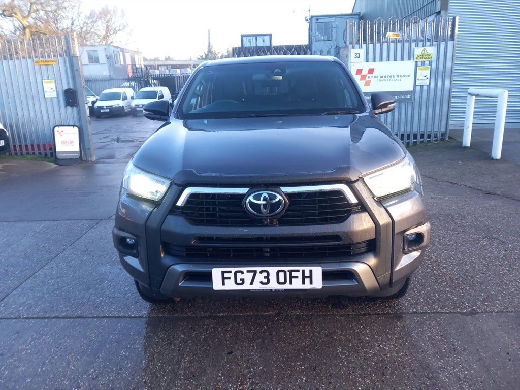 Used Toyota Hilux 2023 for sale - 77354065: Photo 11