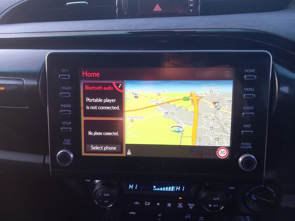 Used Toyota Hilux 2023 for sale - 77354065: Photo 21