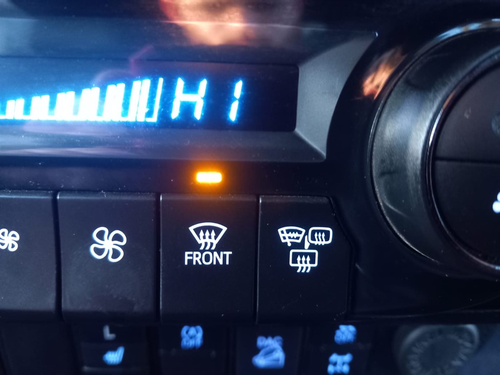 Used Toyota Hilux 2023 for sale - 77354065: Photo 26