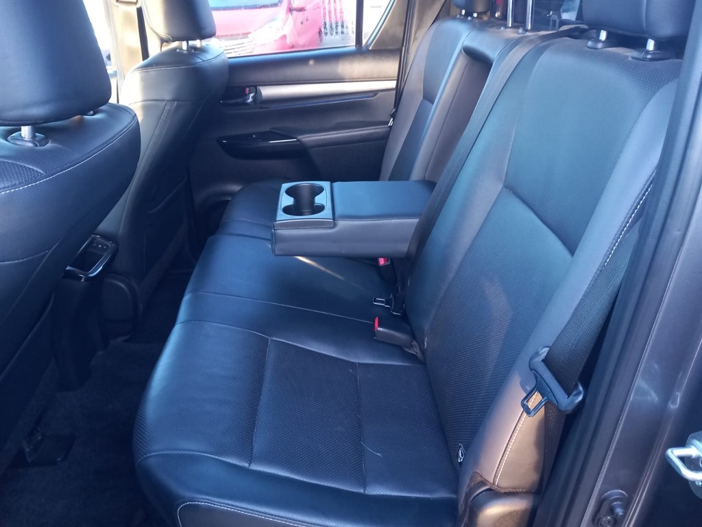 Used Toyota Hilux 2023 for sale - 77354065: Photo 30