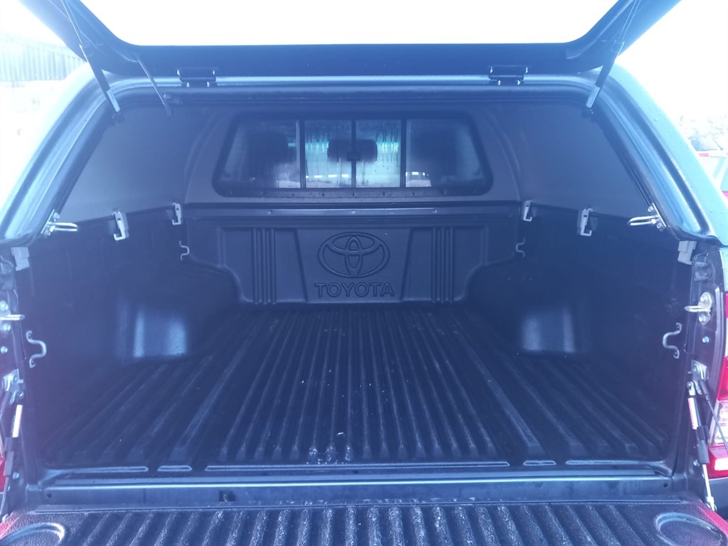 Used Toyota Hilux 2023 for sale - 77354065: Photo 6