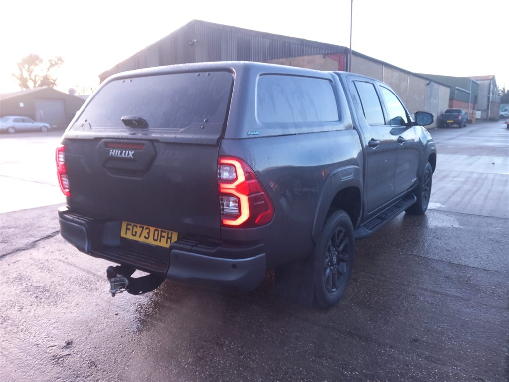 Used Toyota Hilux 2023 for sale - 77354065: Photo 8