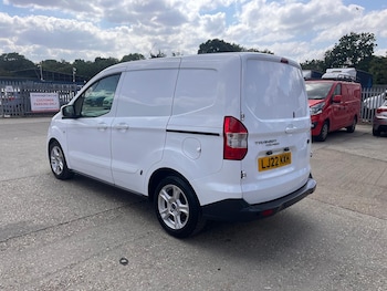 Used Ford Transit Courier 2022 for sale - 79260151: Photo