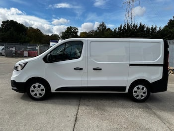Used Renault Trafic 2023 for sale - 79782710: Photo