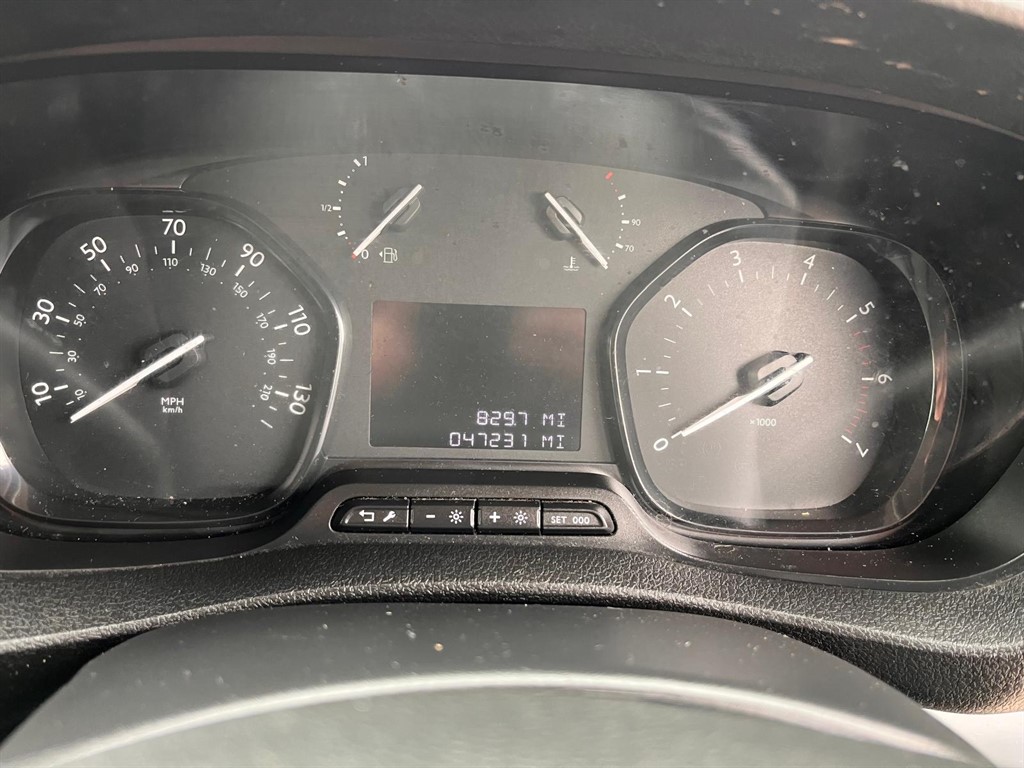 Used Peugeot Expert 2019 for sale - 77795233: Photo 15