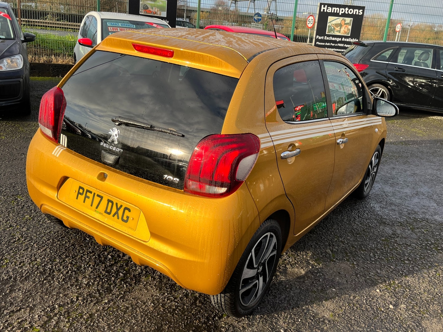 Used Peugeot 108 2017 for sale - 76984407: Photo 12