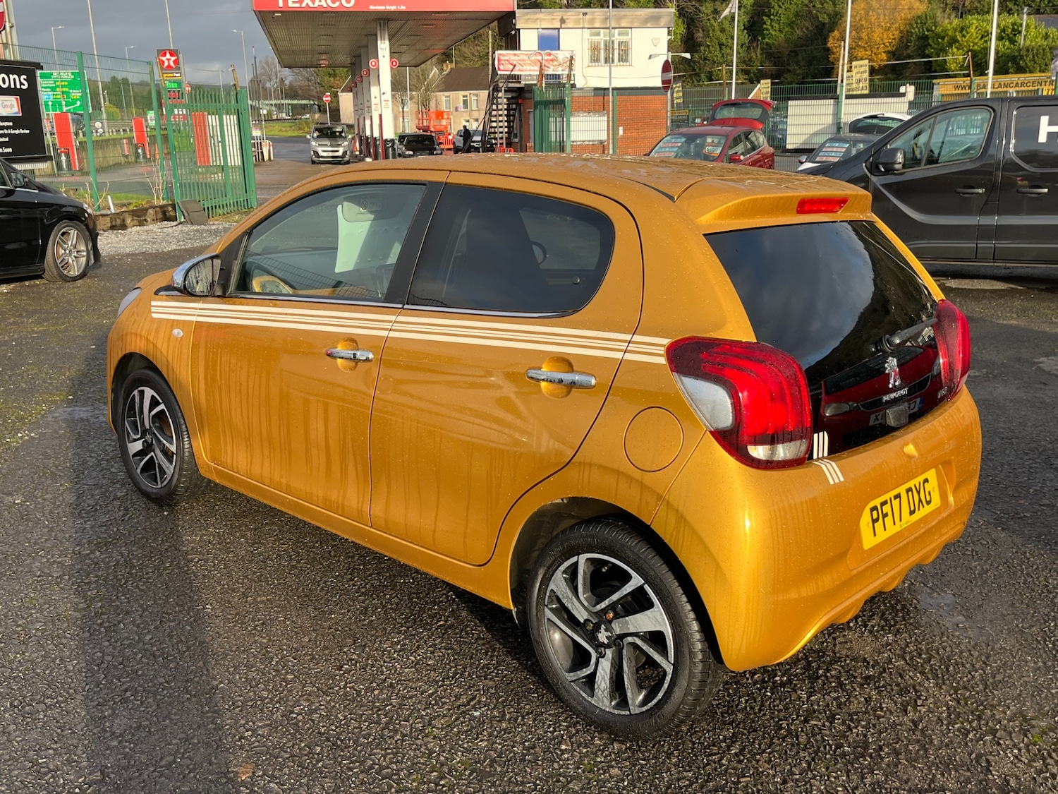 Used Peugeot 108 2017 for sale - 76984407: Photo 15