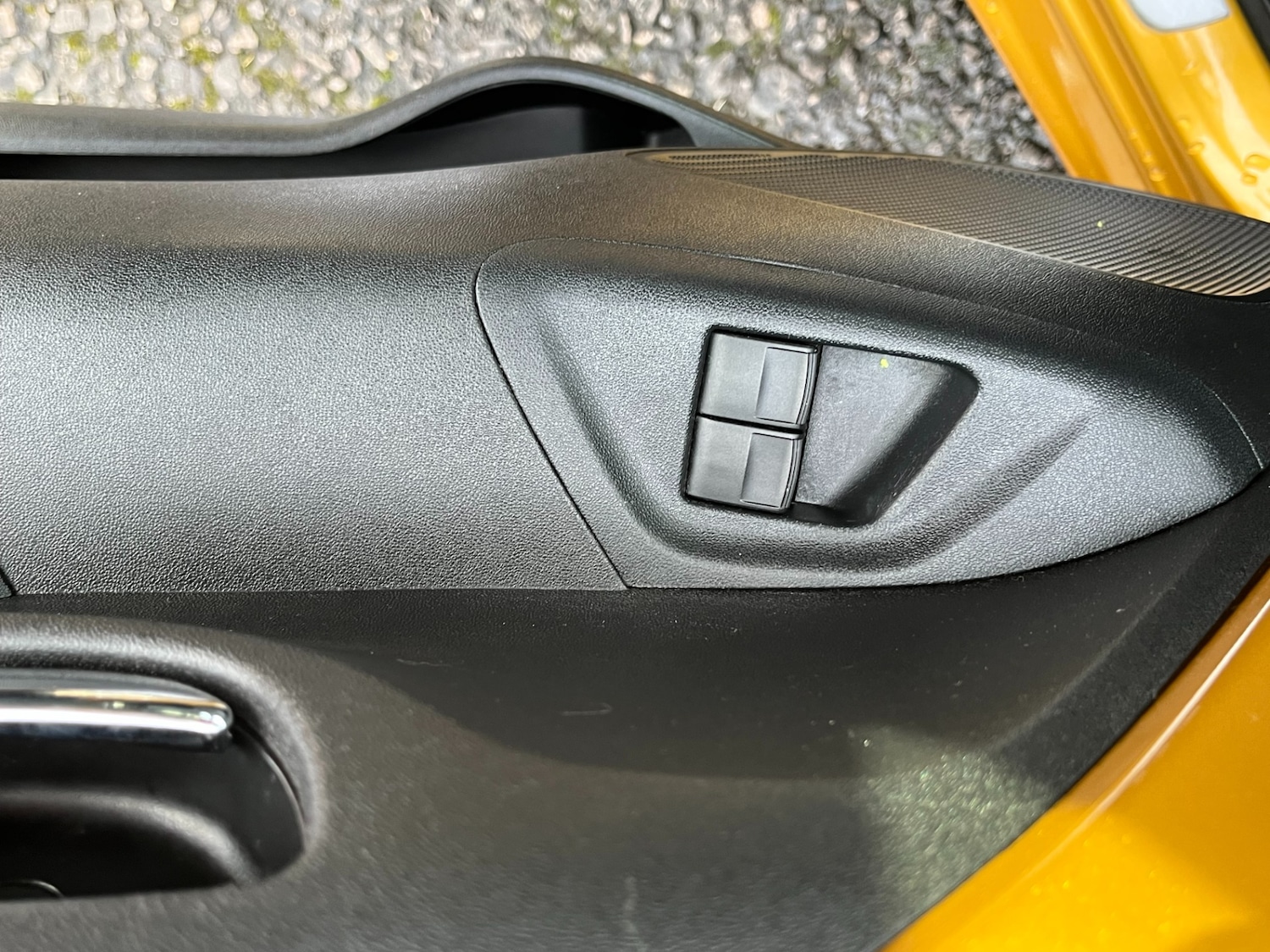 Used Peugeot 108 2017 for sale - 76984407: Photo 18