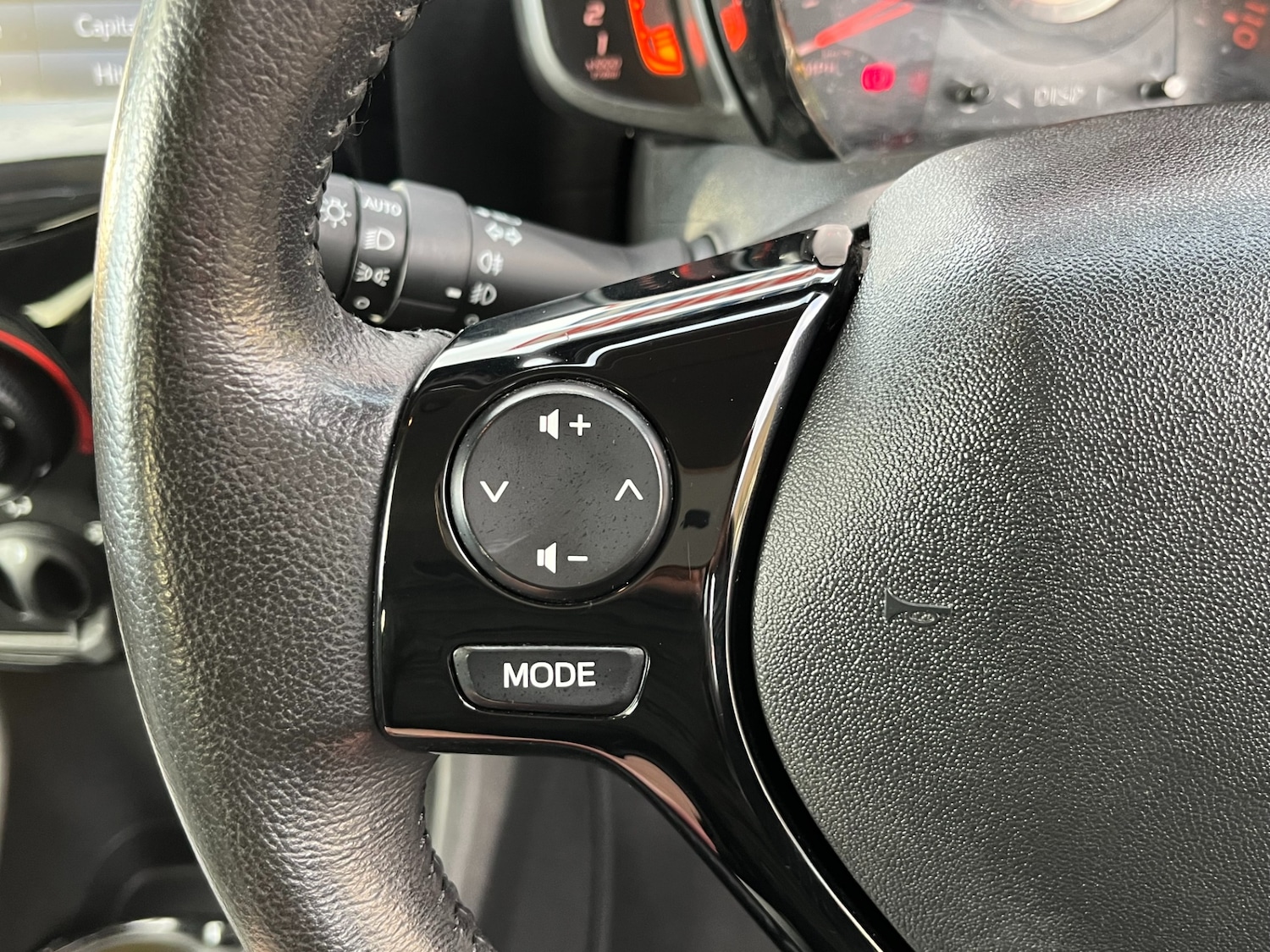 Used Peugeot 108 2017 for sale - 76984407: Photo 33