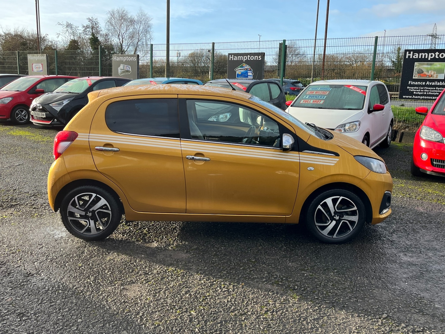 Used Peugeot 108 2017 for sale - 76984407: Photo 7