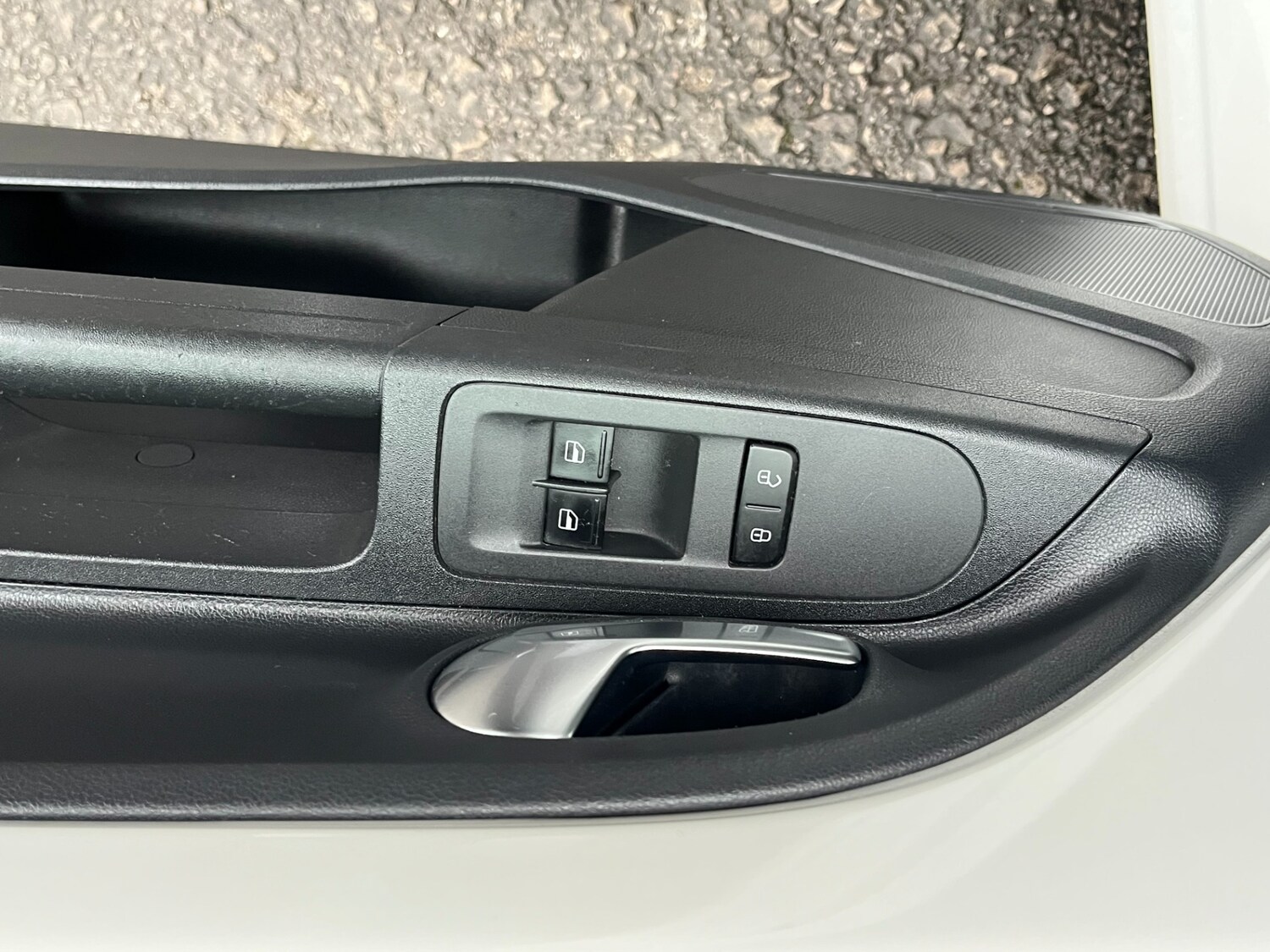 Used Volkswagen up! 2016 for sale - 77562954: Photo 16