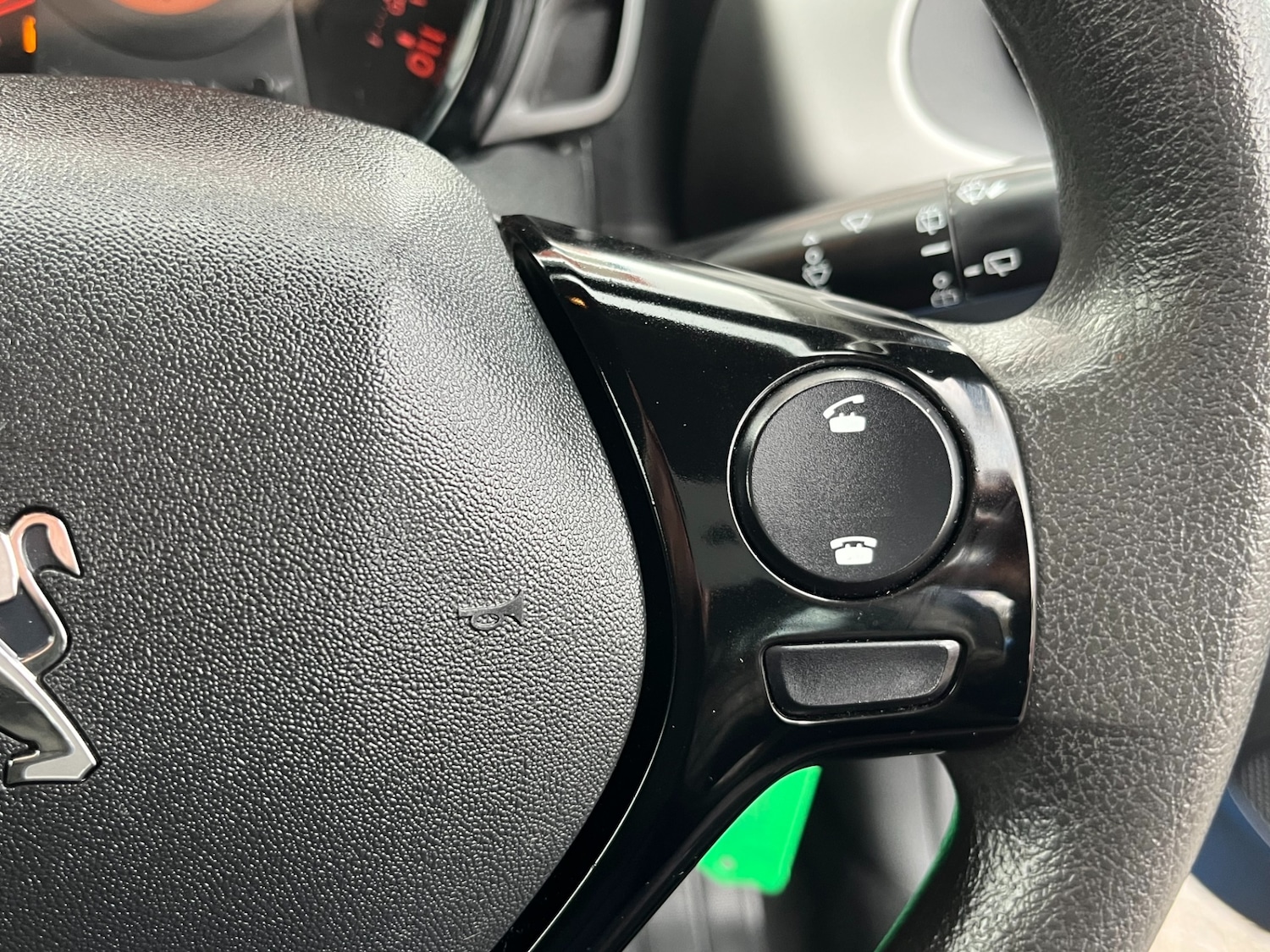 Used Peugeot 108 2015 for sale - 77636492: Photo 12