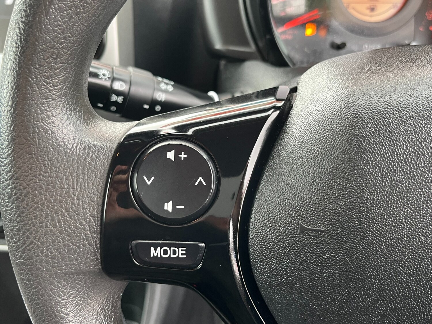 Used Peugeot 108 2015 for sale - 77636492: Photo 17