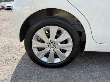 Used Peugeot 108 2015 for sale - 79307734: Photo