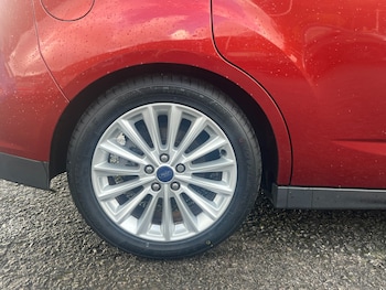 Used Ford C-Max 2016 for sale - 76780454: Photo