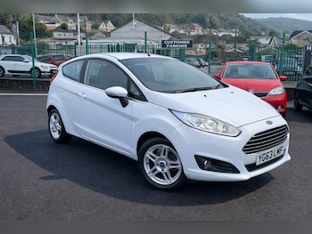 2013 (63) - 1.25 82 Zetec 3dr