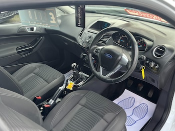 Used Ford Fiesta 2013 for sale - 77636364: Photo