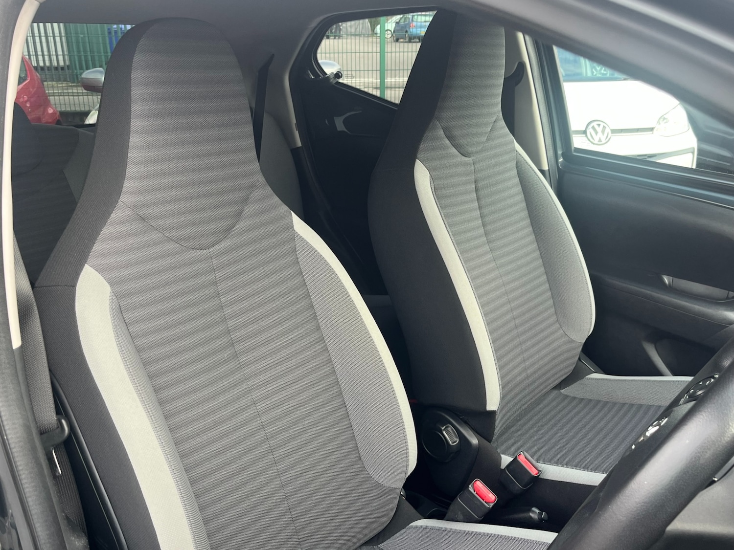 Used Toyota AYGO 2018 for sale - 77797985: Photo 11