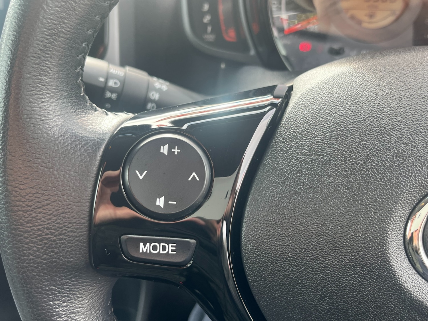 Used Toyota AYGO 2018 for sale - 77797985: Photo 32