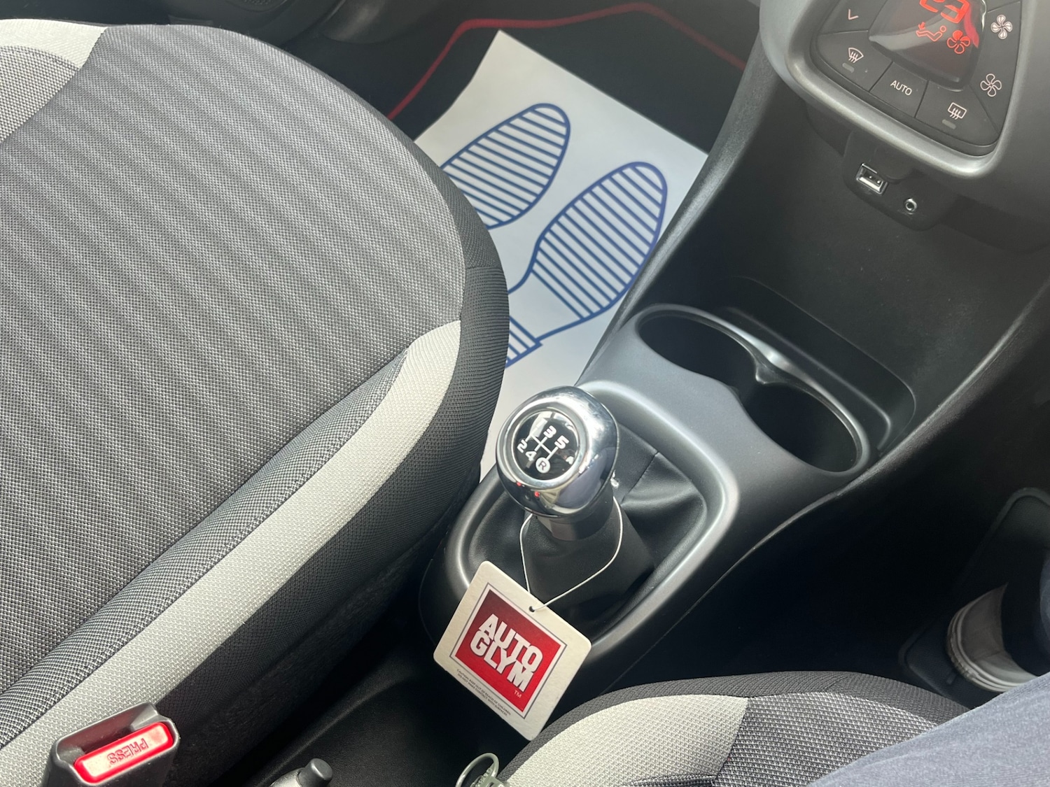 Used Toyota AYGO 2018 for sale - 77797985: Photo 33