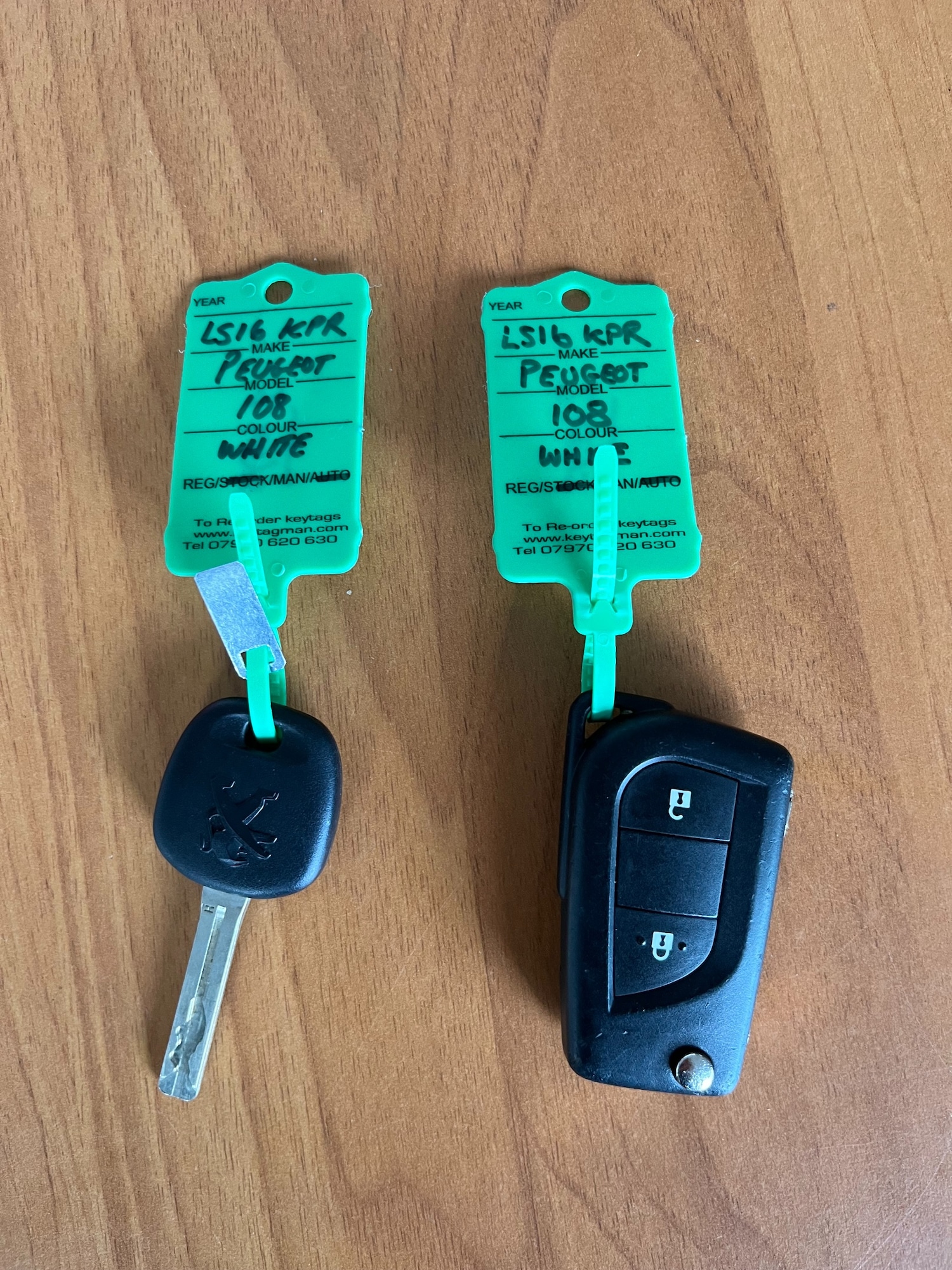 Used Peugeot 108 2016 for sale - 77437980: Photo 19