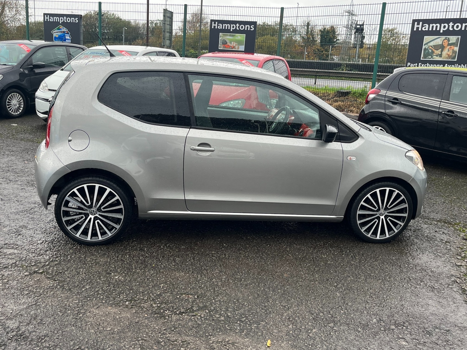 Used Volkswagen up! 2013 for sale - 76557065: Photo 6