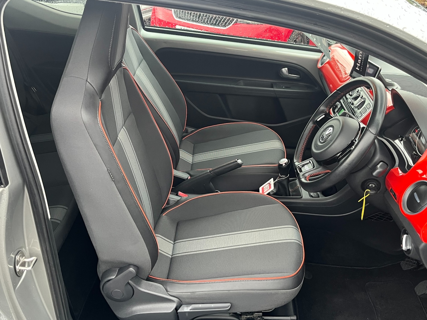 Used Volkswagen up! 2013 for sale - 76557065: Photo 8