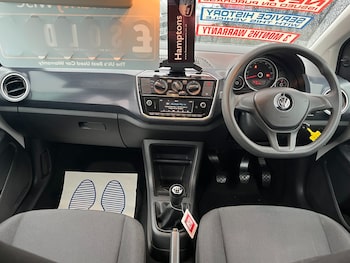 Used Volkswagen up! 2018 for sale - 77135925: Photo