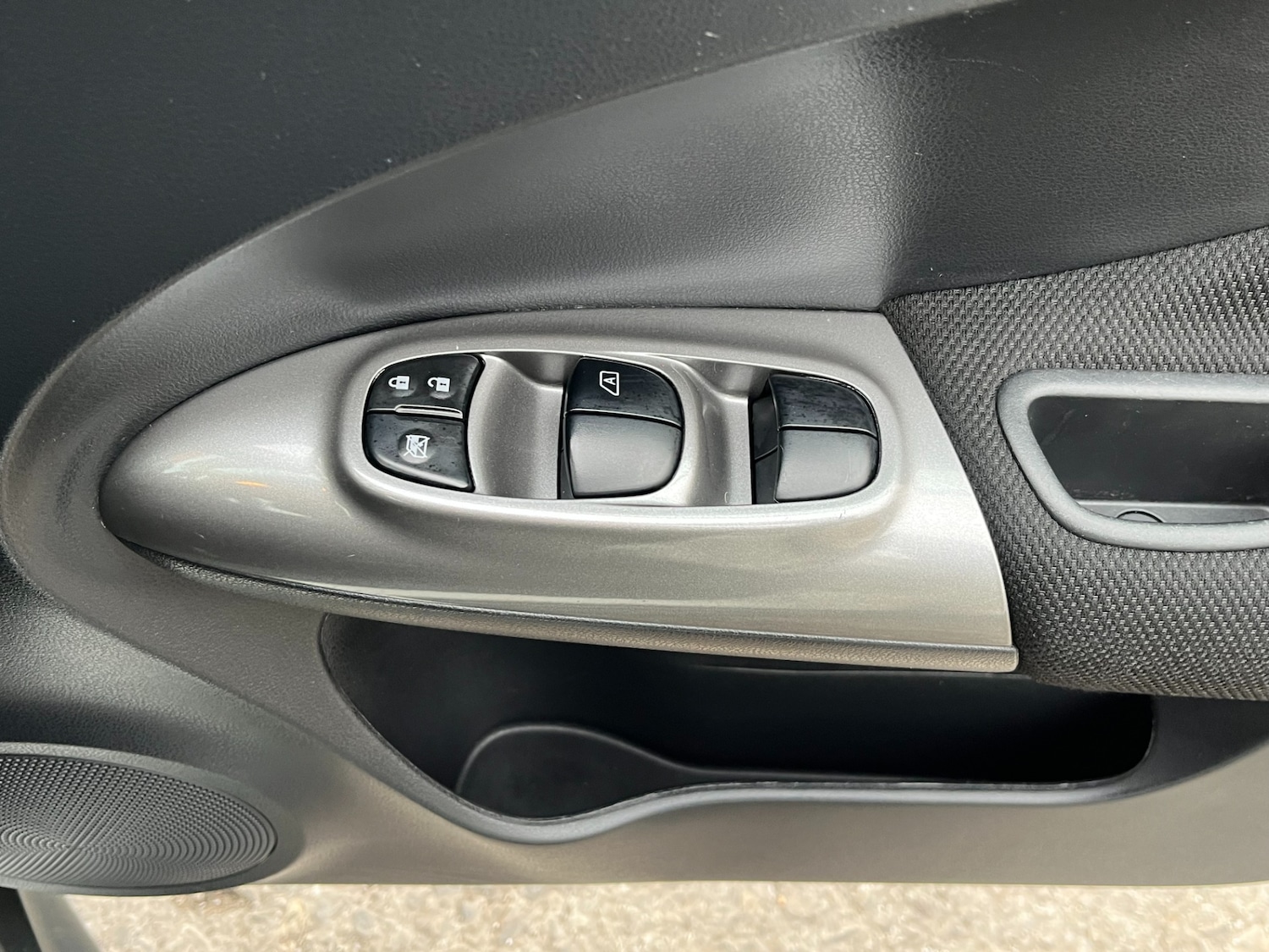 Used Nissan Juke 2017 for sale - 77436364: Photo 30