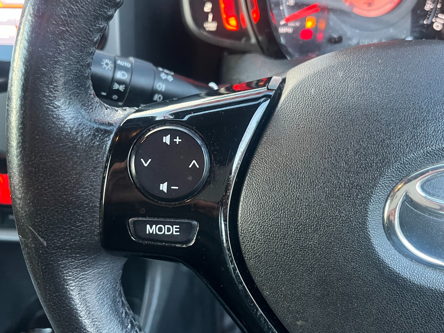 Used Toyota AYGO 2018 for sale - 76640713: Photo 30