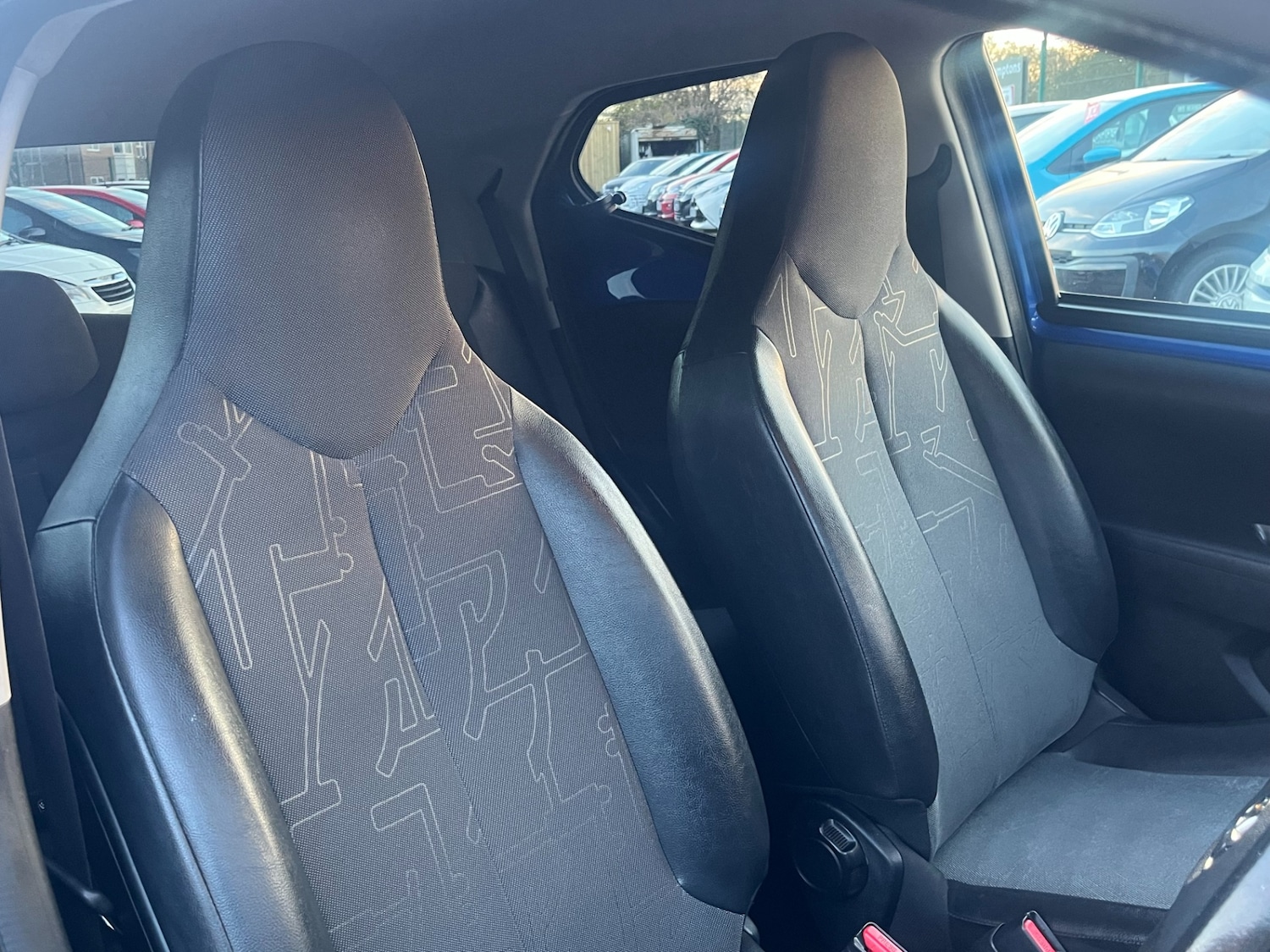 Used Toyota AYGO 2018 for sale - 76640713: Photo 6