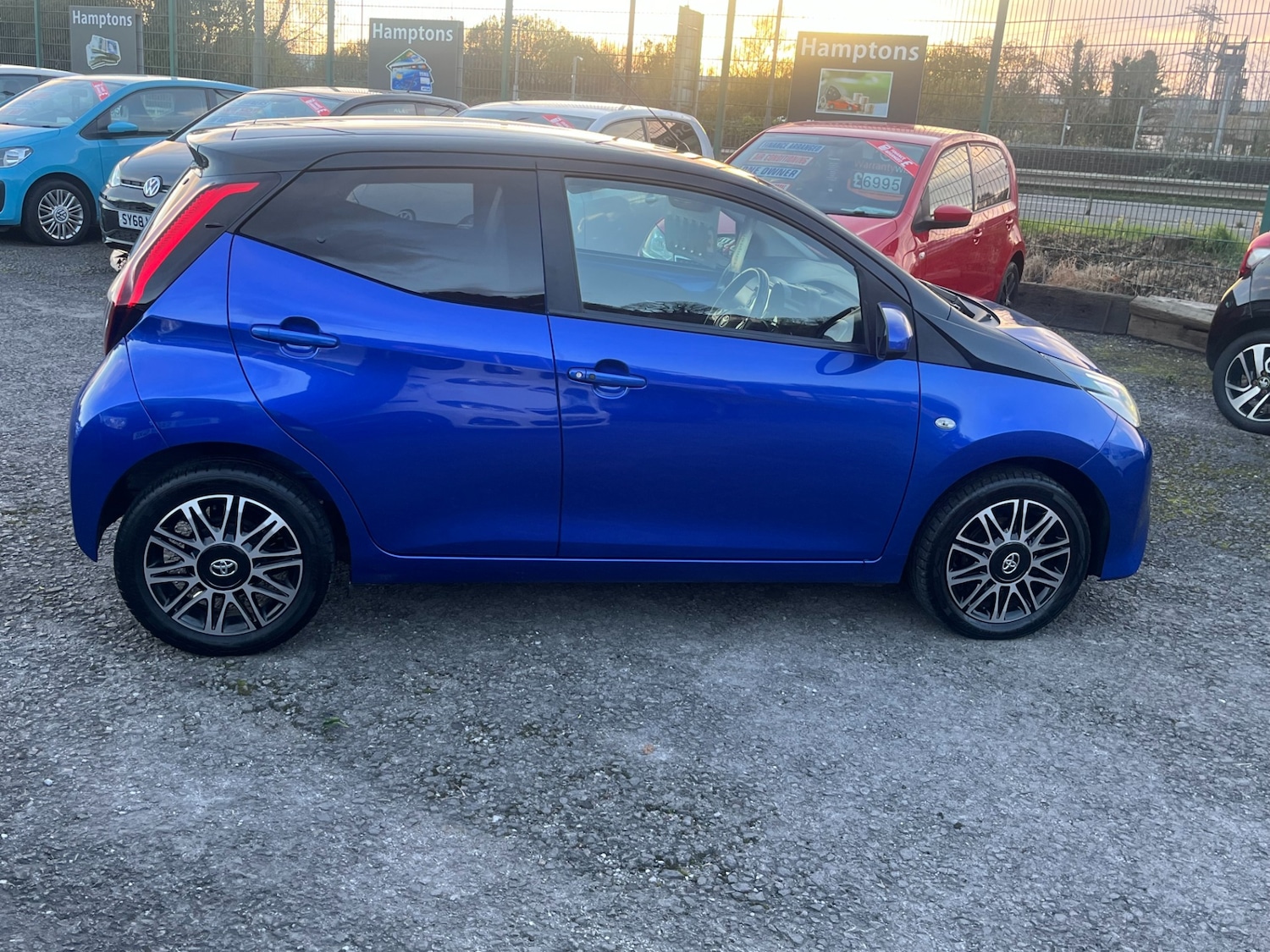 Used Toyota AYGO 2018 for sale - 76640713: Photo 8