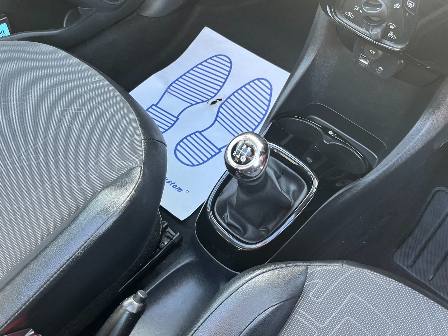 Used Toyota AYGO 2016 for sale - 77562930: Photo 18