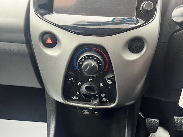 Used Peugeot 108 2015 for sale - 75515017: Photo 20