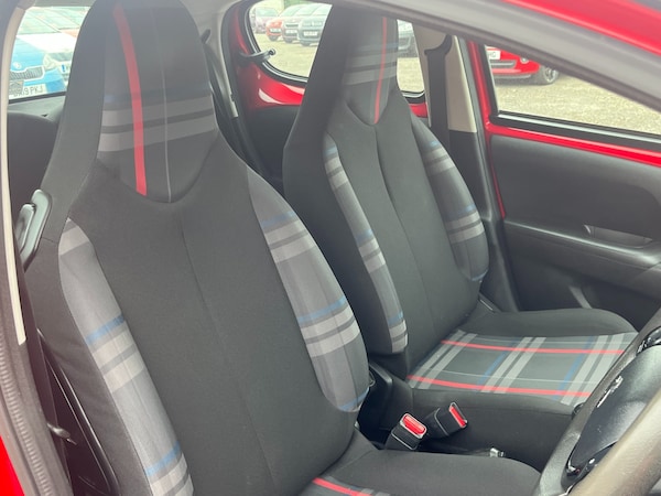 Used Peugeot 108 2015 for sale - 75515017: Photo 32