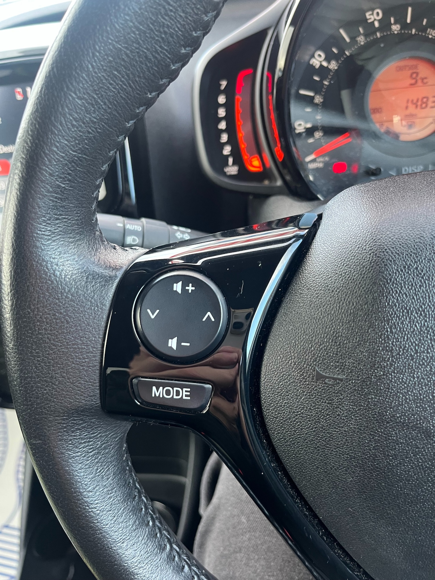 Used Peugeot 108 2018 for sale - 76444655: Photo 41