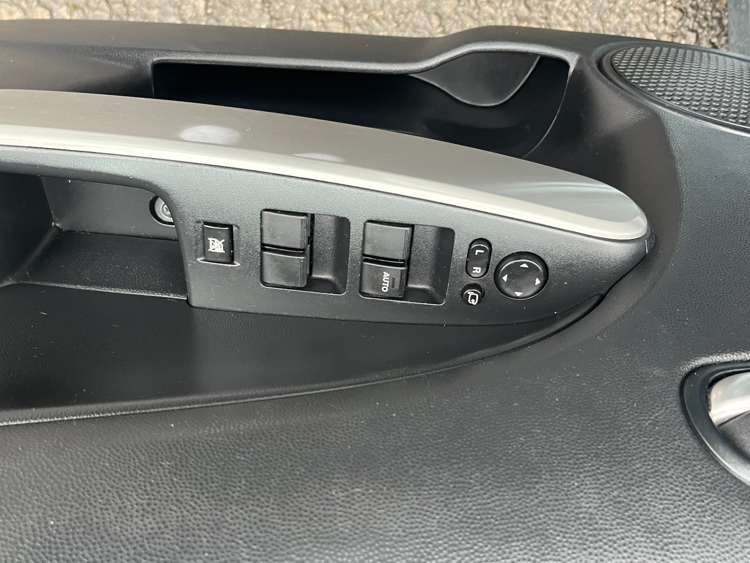 Used Mazda Mazda2 2012 for sale - 77225252: Photo 11