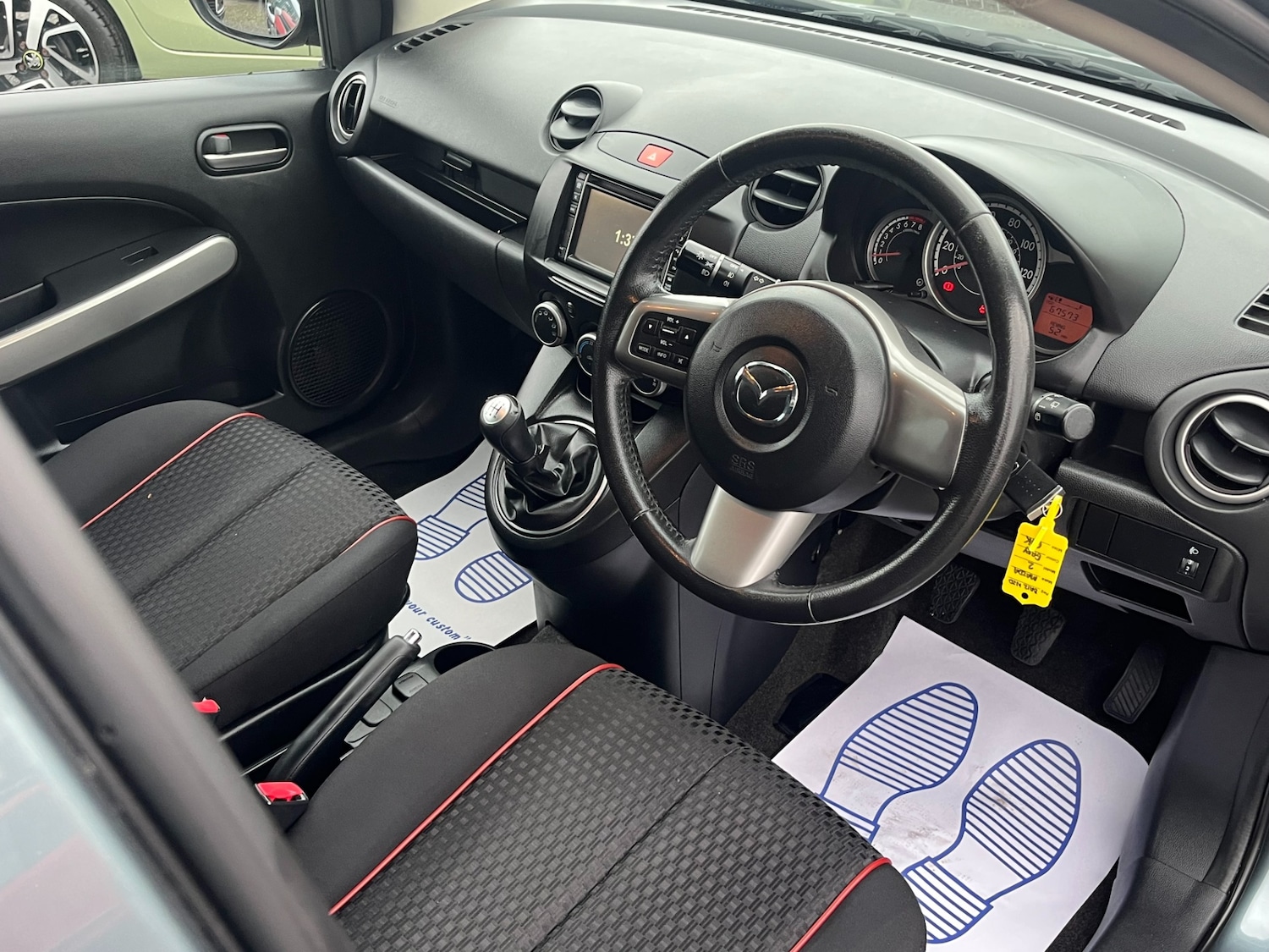 Used Mazda Mazda2 2012 for sale - 77225252: Photo 19